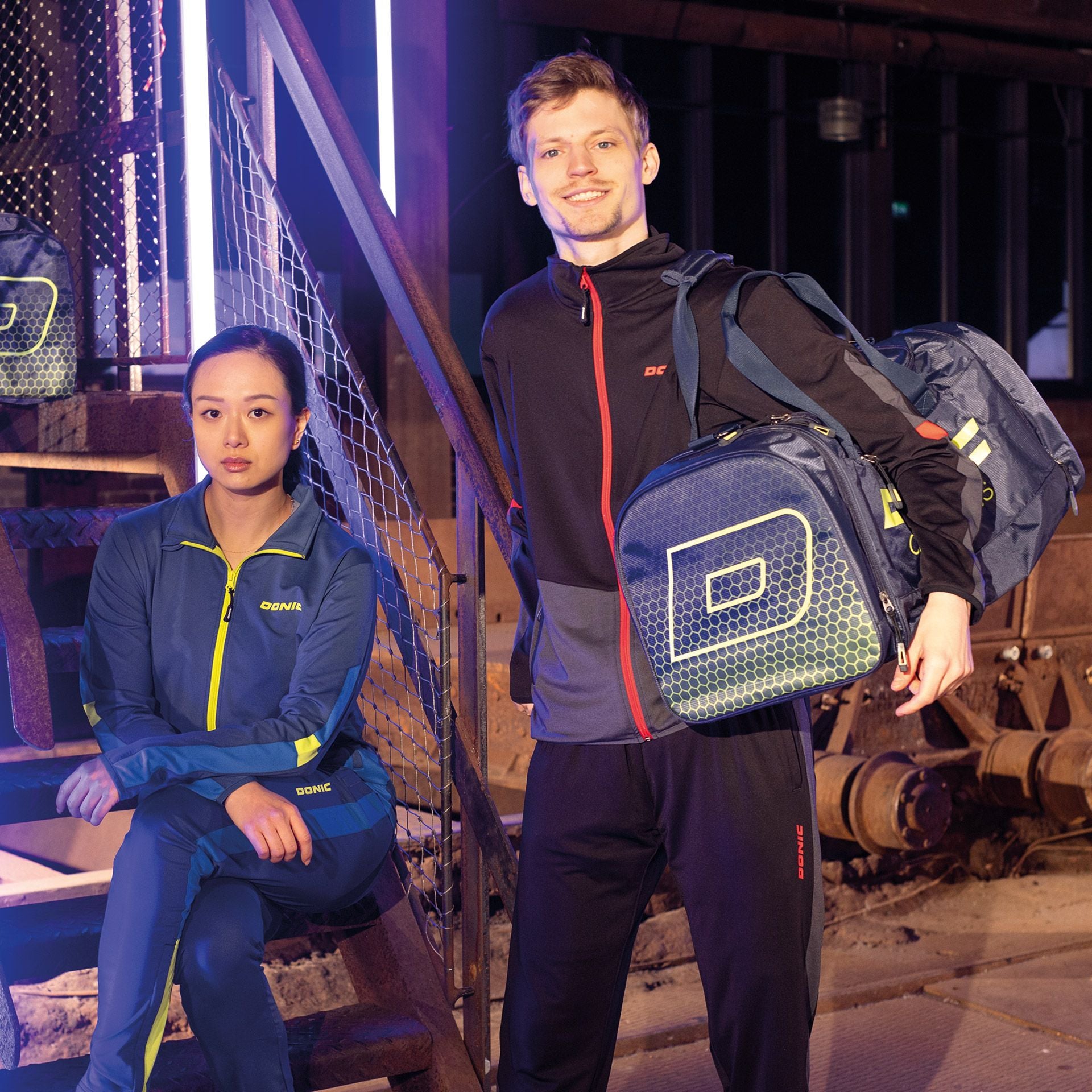 Donic Tracksuitpants Trial navy/royalblue/lime